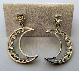 Moon Stud Gold Earrings